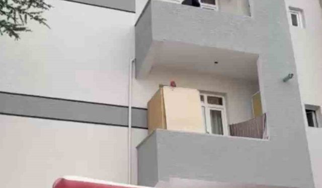Bursa teslim olmamak için kendini balkona kilitledi, olay çıakrdı