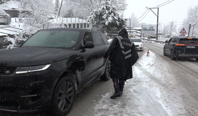 Uludağ'a çıkanlara jandarma izin vermedi