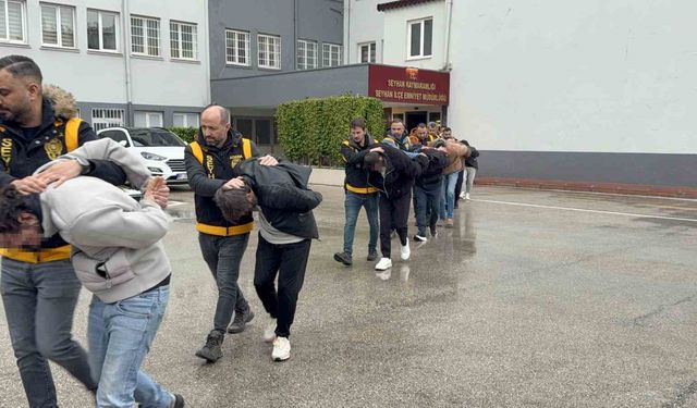 Adana'da dublörlerle 10 milyonluk vurgun