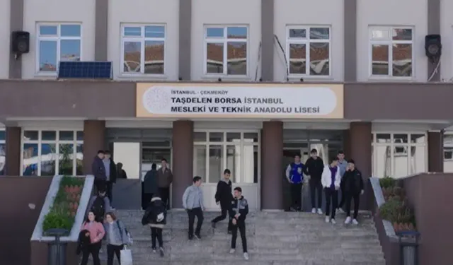 İstanbul Çekmeköy'de lisede bıçaklı saldırı