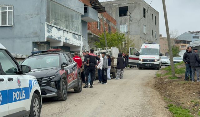 Samsun'da önce annesini sonra kendini öldürdü