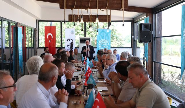 Başkan Şadi Özdemir, muhtarlara turizm projelerini anlattı