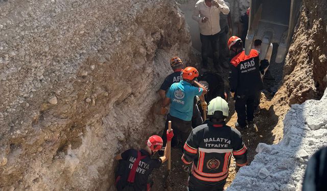Malatya'da altyapı çalışması sırasında göçük: 2 işçi hayatını kaybetti