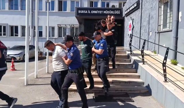2,5 ay boyunca 'Polisiz' diyerek 100 milyonluk vurgun yaptılar