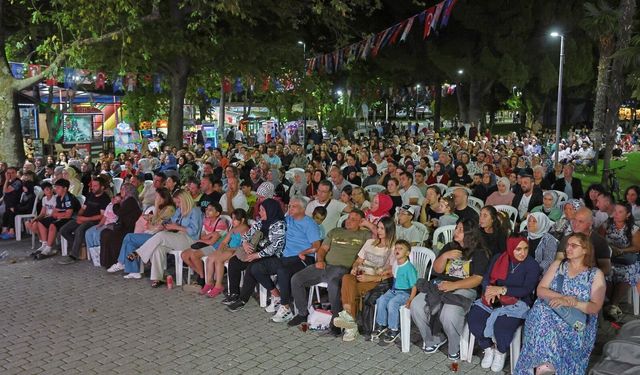 Kültürpark'ta 'Yeşilçam Sinema Akşamları' başladı