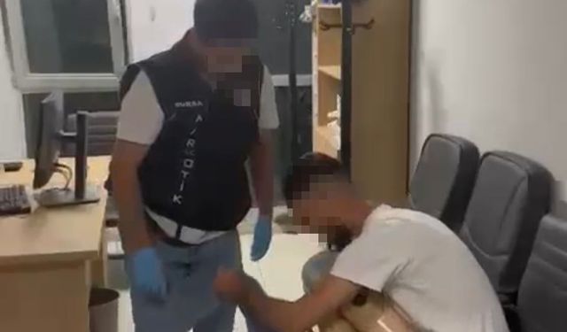 Protez bacağından uyuşturucu çıktı