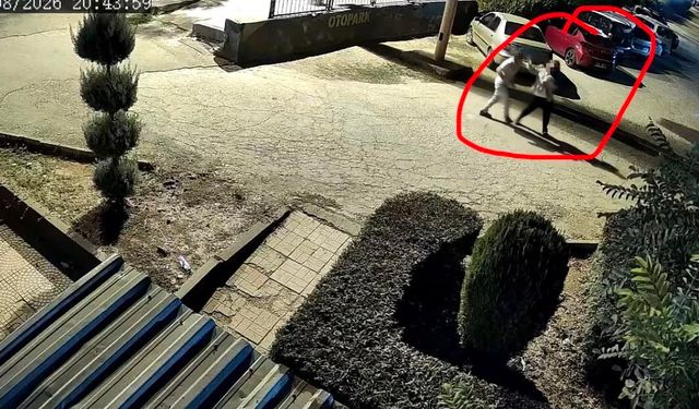 Kucağında çocuğuyla eşinin silahlı saldırısına uğradı