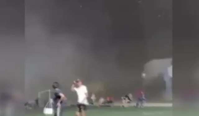 Meksika'da stadyumu fırtına vurdu