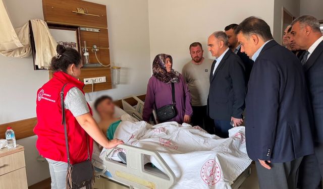 Turgutlu'daki silahlı saldırıda 3 öğrenci Manisa'ya sevk edildi