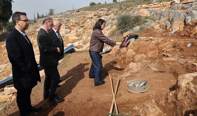 Gölyazı Tiyatro Alanı gün yüzüne çıkıyor