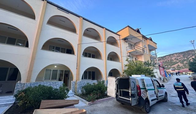 Yaşlı çift şifa bulmak için girdikleri pansiyonda ölü bulundu