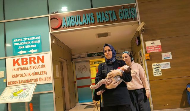 Kanepeden düşen bebek beyin kanaması geçirdi