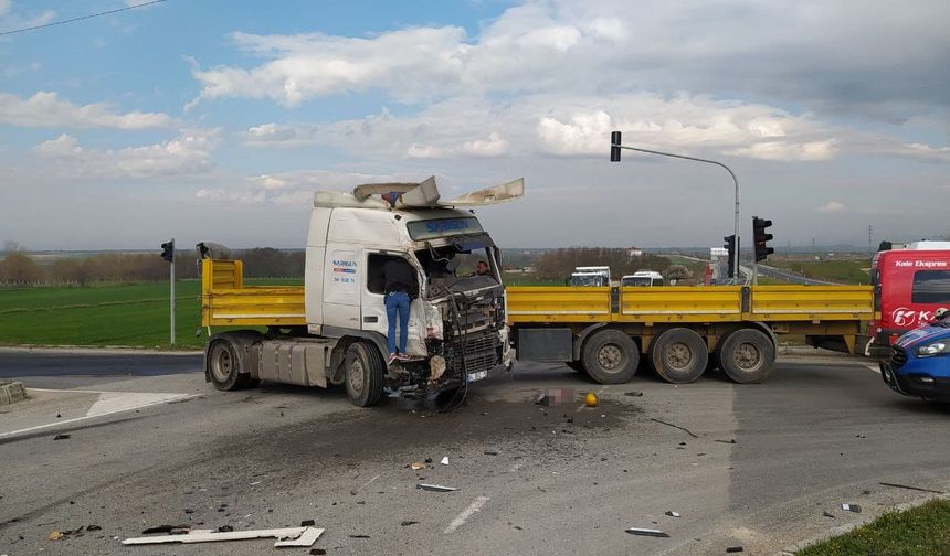 Tekirdağ'da Facia Gibi Kaza! Çok Sayıda Ölü ve Yaralı!