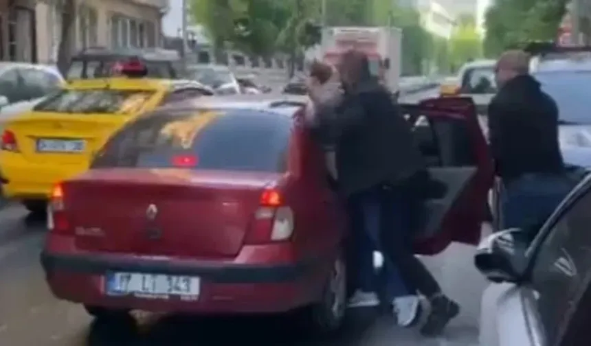 İstanbul'un merkezinde kadını kaçırmak istediler: Direnince öldürdüler