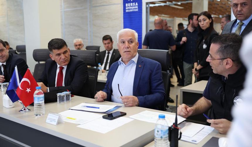 Bozbey: Aynı Sendika Konya'da Daha Düşük Ücreti Kabul Etti