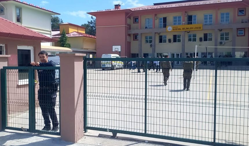 Giresun'da lisede silahlı saldırı: 2 kişi hayatını kaybetti