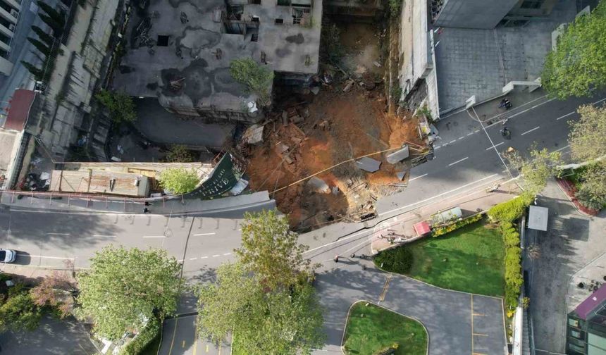 Sarıyer’de yol çöktü: Doğalgaz sıkıştı, patlama oldu