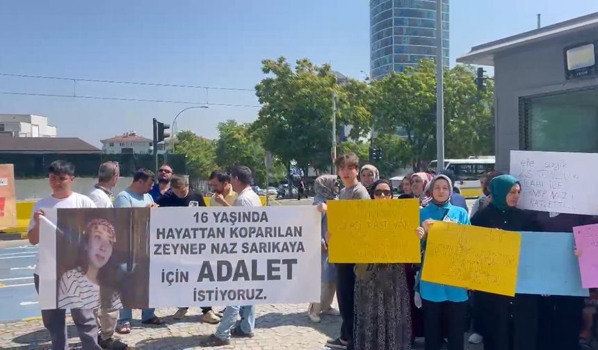 Zeynep Naz'ın yakınları karar duruşması öncesi eylem yaptı