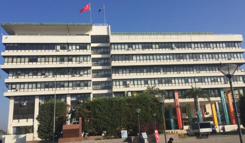 İzmir’de CHP'ye operasyon!! 157 gözaltı kararı