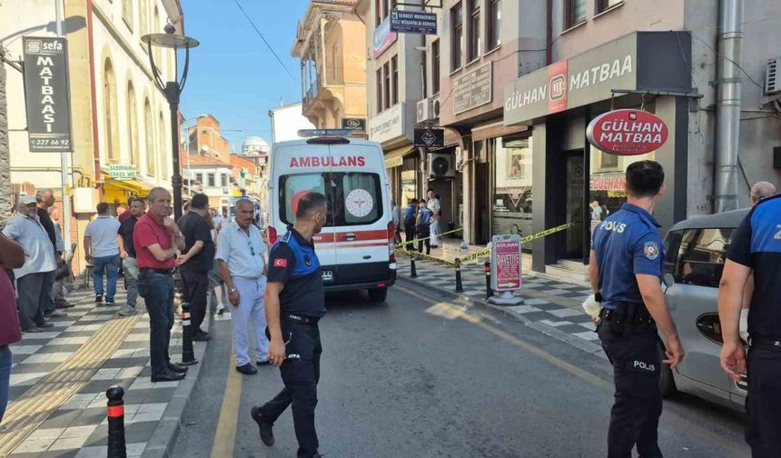 Berberde husumetlilerine kurşun yağdırdı: 3 yaralı