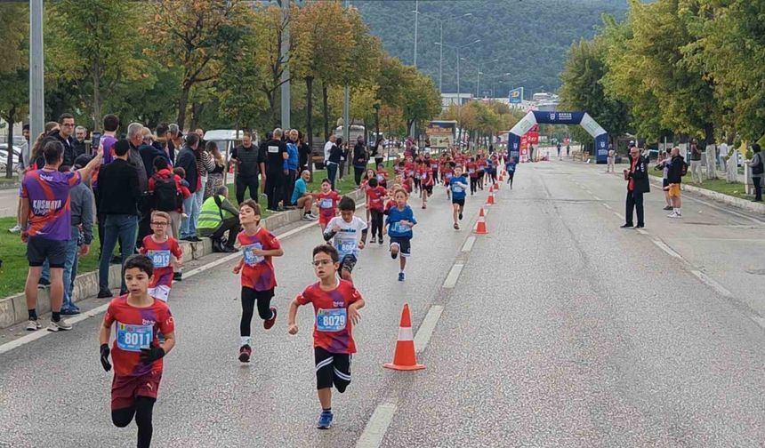 12. Eker I Run, Bursa’da büyük bir spor şölenine dönüştü