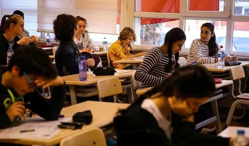 Lisede eğitim süresi kısalacak mı? Gündemde iki seçenek var