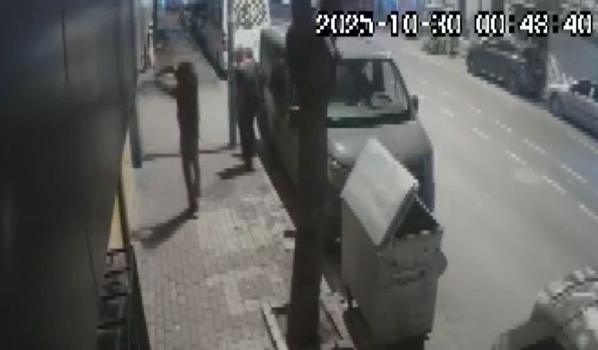 Kibar maganda, müsaade isteyip iş yerini kurşunladı