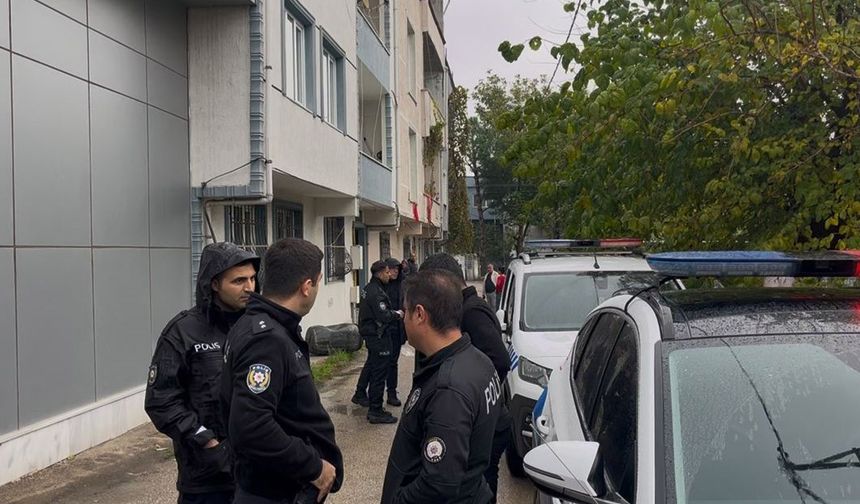 Yunuseli'nde acı olay! Camdan düşen şahıs ağır yaralandı