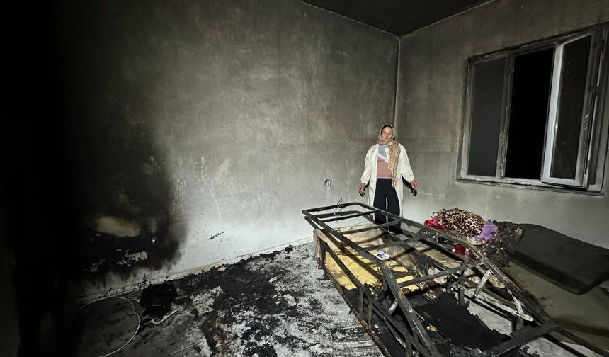 Evde patlayan telefon yürekleri ağza getirdi: Aile ölümden döndü