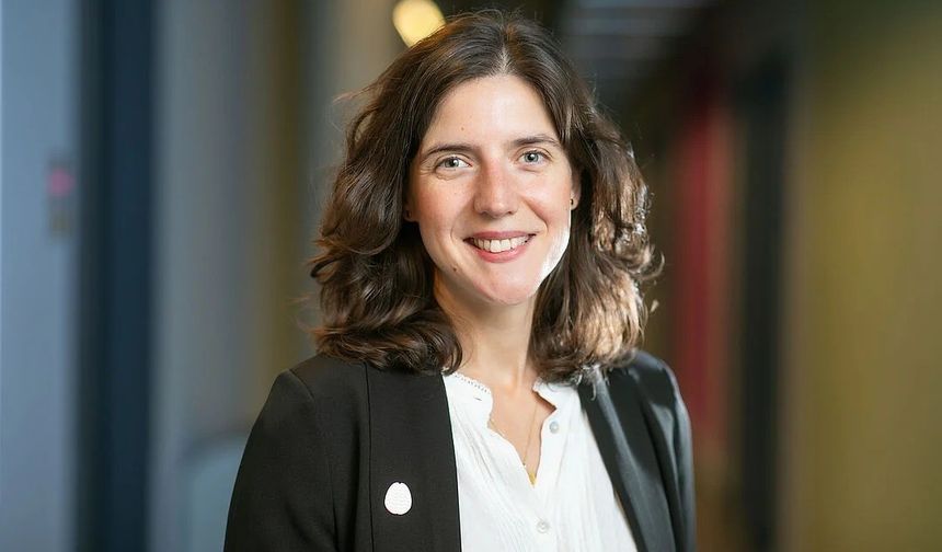 Berlin Üniversitesi rektörlüğüne Bursa Kız Lisesi mezunu Fatma Deniz seçildi