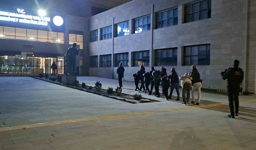 DEAŞ'lı teröristler yakalanmasalardı yılbaşı gecesini kana bulayacaklardı