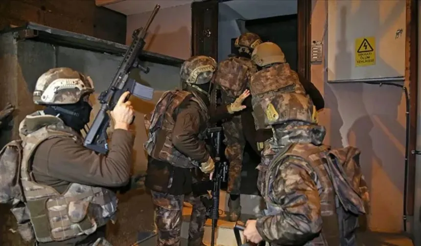 Ankara'da DEAŞ terör örgütüne operasyon: 17 gözaltı