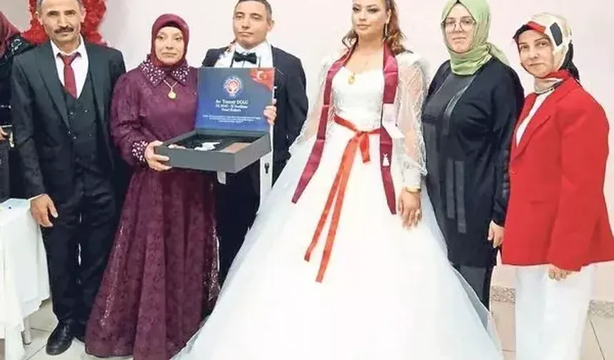 Oğlunu evlendirmek istemişti!! Düğün faciayla bitti, baba canına kıydı