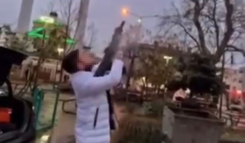 Bursa'da cadde ortasında pompalıyla ateş açtı