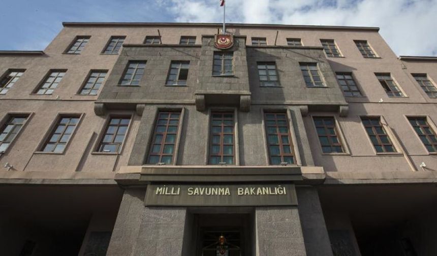 MSB: 'İran'dan Türkiye'ye yönelen füze düşürüldü"