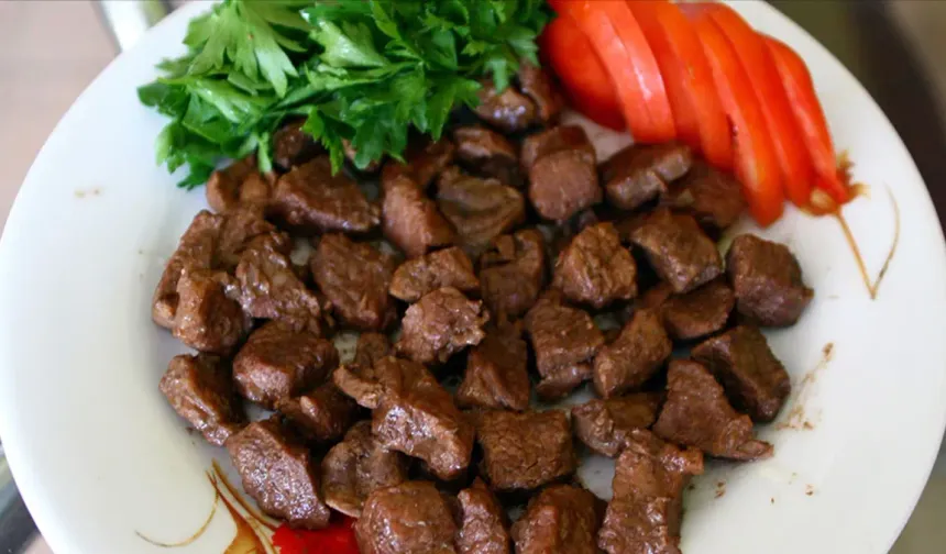 Belediyenin aşevinde yarış atını kavurma yaptılar!