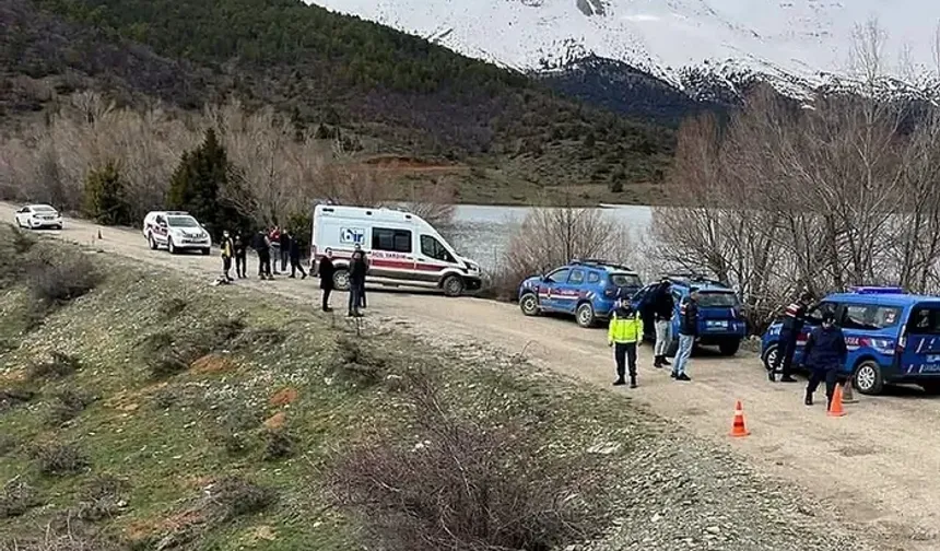 Muhtar, sevgilisini öldürdü, barajın buzunu kırıp içine attı