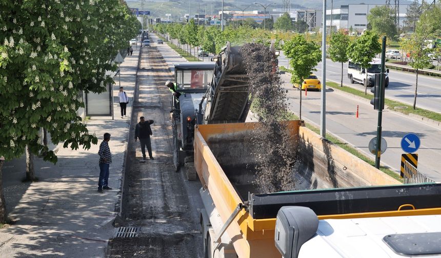 Bursa'da Terminal Yolu Yenileniyor