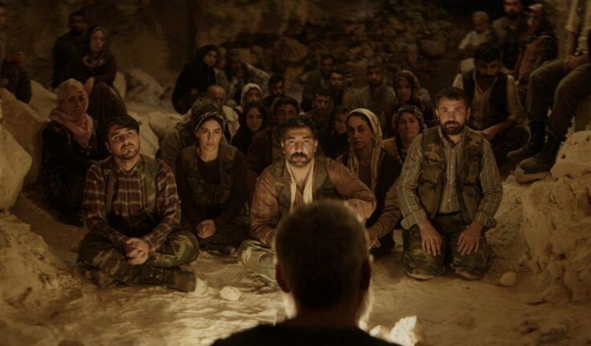 Kutsalın Isırgan Otu: Kahramanlık