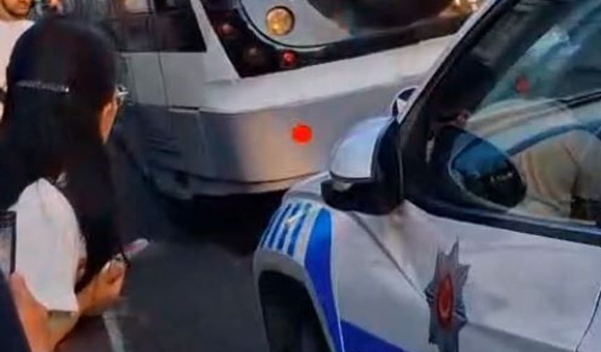 Laleli'de raylara düşen çocuk tramvayın altında kalarak öldü