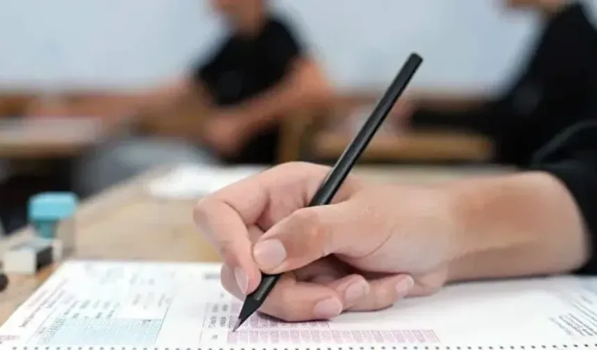 Bursa LGS’de damga vurdu, 19 öğrenci Türkiye birincisi oldu