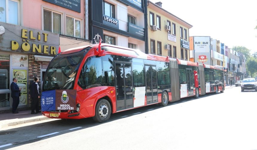 Bursa'nın metrobüsü ilk kez görücüye çıktı