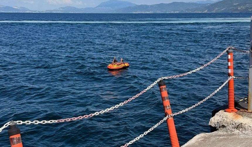 Bursa'da korku dolu anlar! Denizde sürüklenince ortalık karıştı
