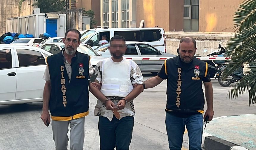 Manisa'da baba ve oğlunu öldüren zanlı İzmir'de yakalandı