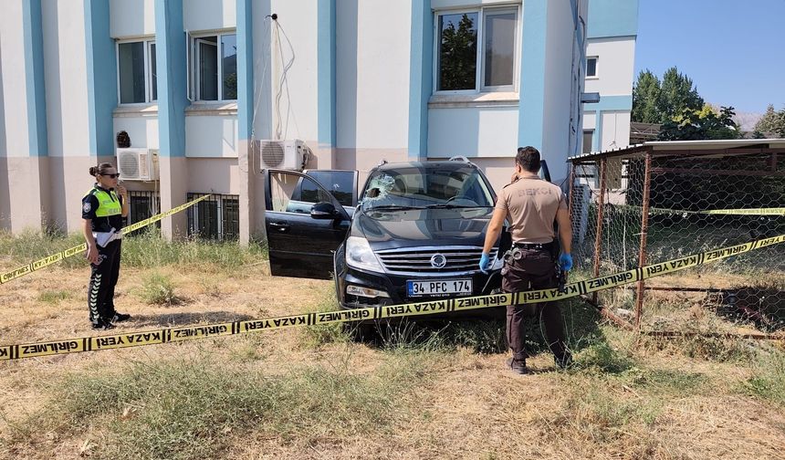 Doktora gitmek için yola çıktı, hastanenin bahçesinde hayatını kaybetti