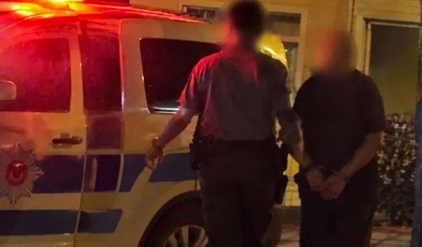 Skandal!! İş adamı otel odasında iki çocukla yakalandı