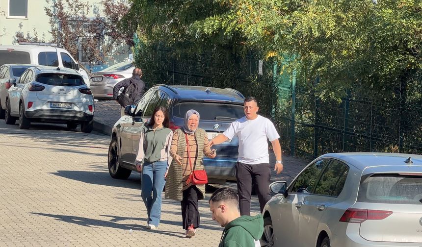 Ortaokulda bıçaklı saldırı. 3'ü ağır 8 öğrenci yaralı