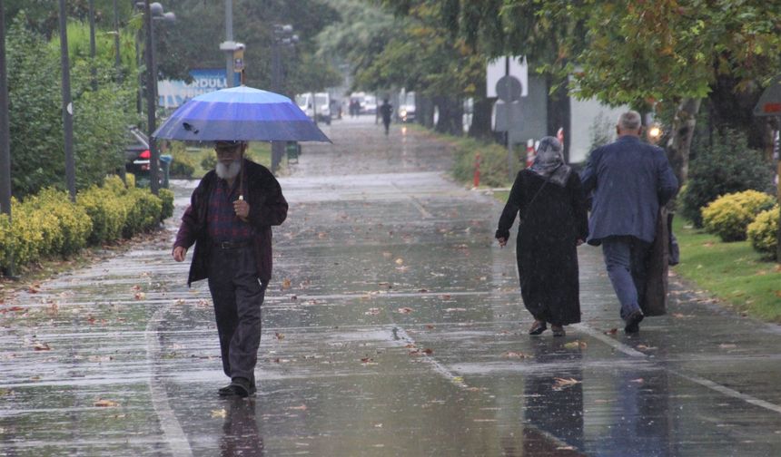 Ülke genelinde kuvvetli sağanaklar devam edecek