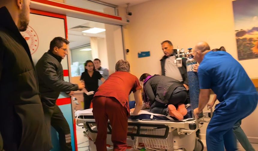 Bursa'da nefes kesen anlar...Sedye üzerinde kritik anlar