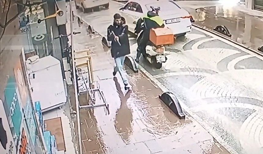 Şehrin merkezinde rastgele ateş açtı: 4 kişi yaralandı